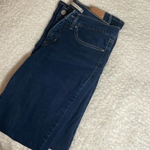 Levi’s skinny jeans